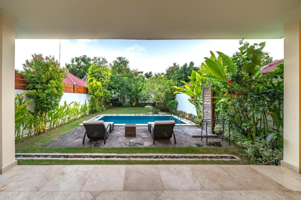 Villa Olivia Джимбаран Экстерьер фото